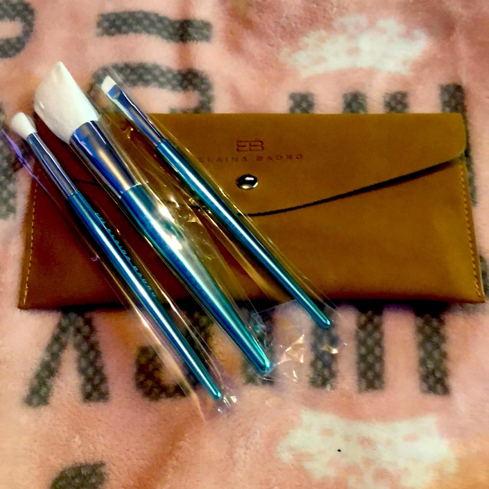 Make up brushes